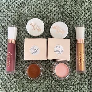 ✅Sydney Grace bundle -face and lips.